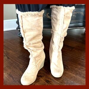 CAMEL BOOTS ~ FAUX SUEDE & FUR